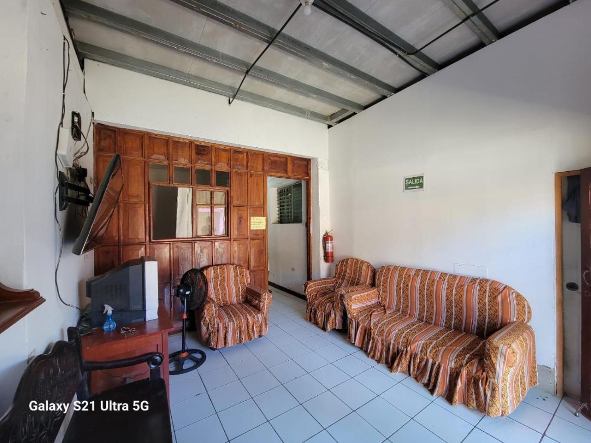 Hostel Rossy San Juan del Sur Exterior foto
